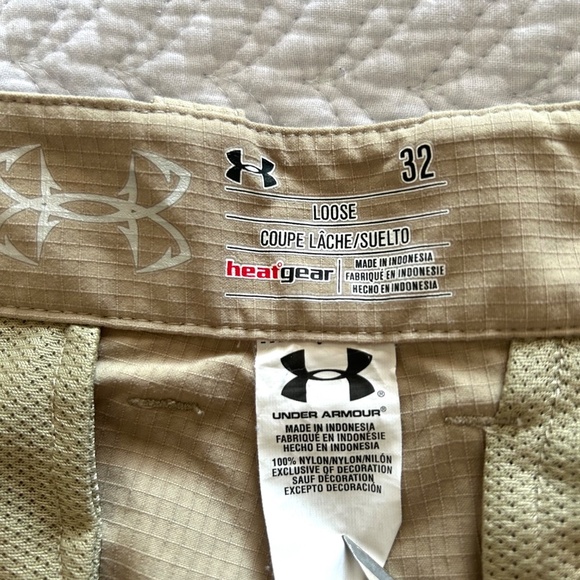 Under Armour Offshore Fishing Guide Khaki Pants/Zip-off Shorts Loose Mens 32 - Picture 3 of 14